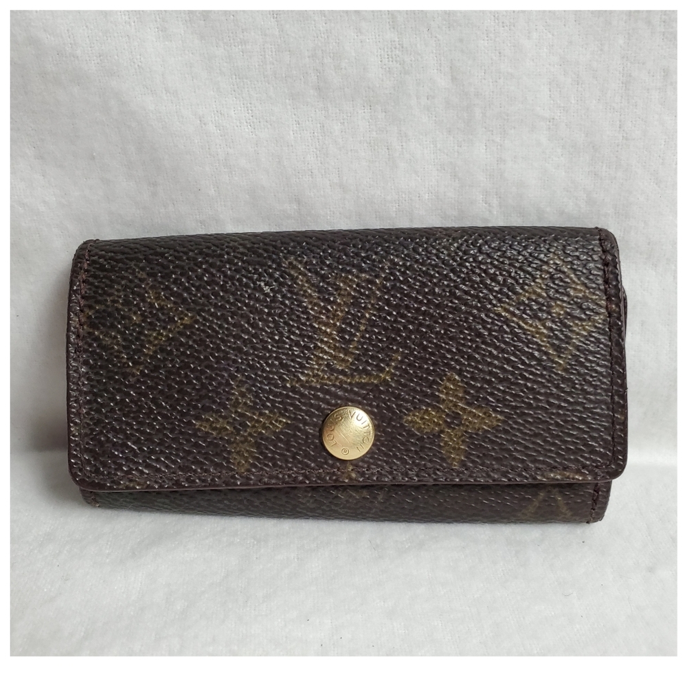 Authentic Preowned LV Key Chain